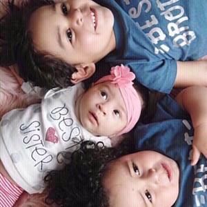 Meet your Posher, Elizabeth